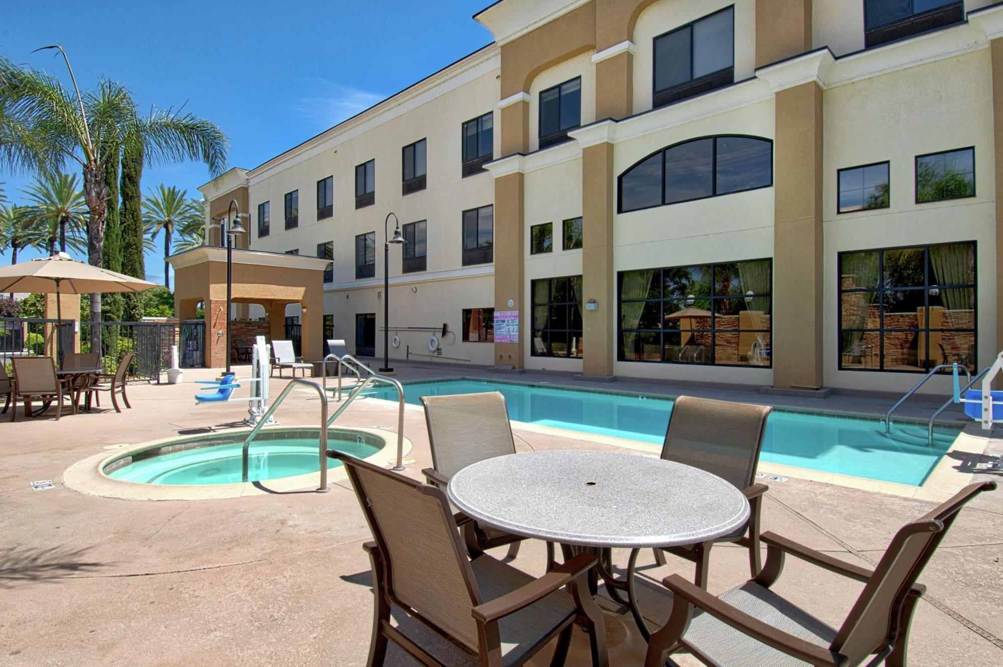 Hampton Inn & Suites By Hilton Hemet Menifee Murrieta Dış mekan fotoğraf